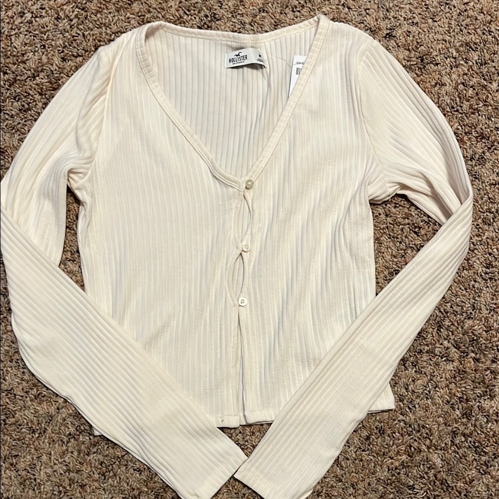 NWT Medium Hollister Cardigan